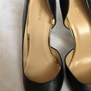 Black Pointed Toe Heel